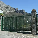 Casa *